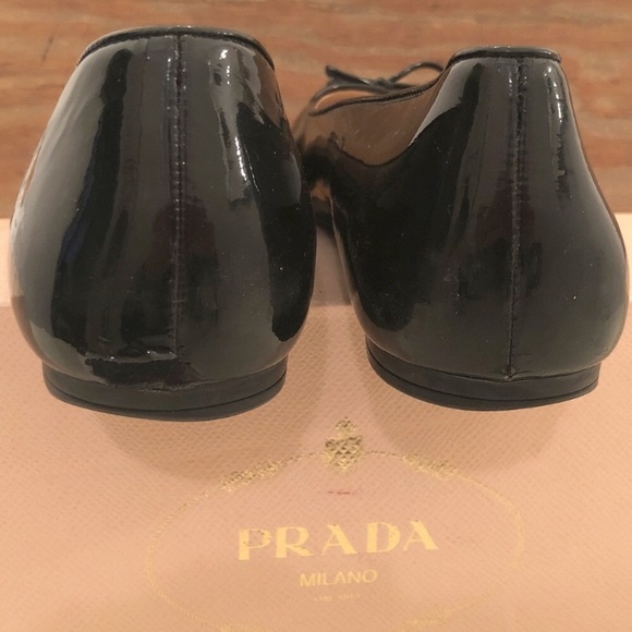 TRD Prada Black Patent Leather Bow Ballet Flats - Picture 5 of 8